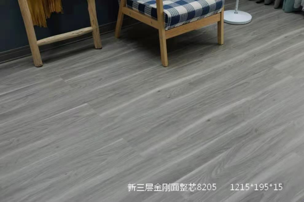 三层实木地板的特点