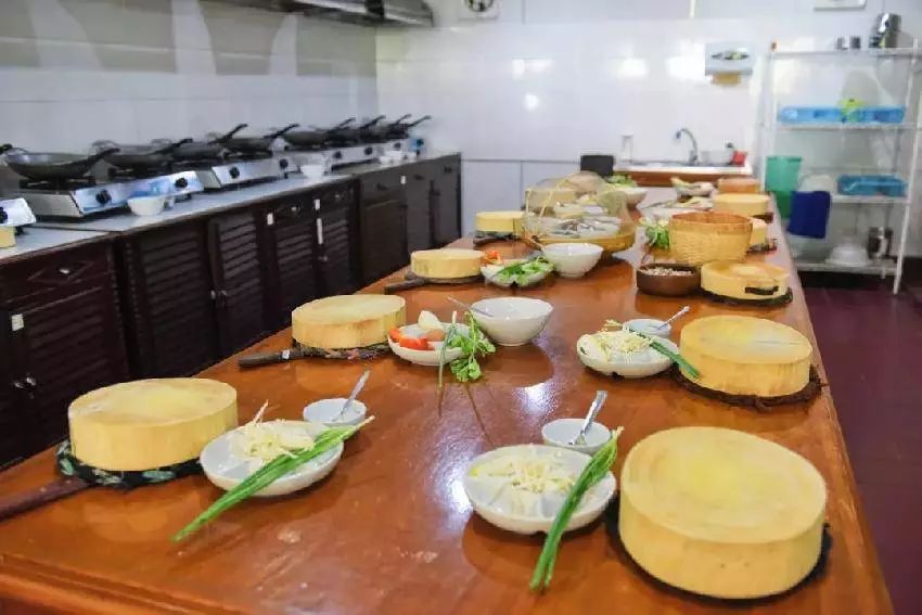 抓饭馆装修_饭馆卫生间装修_饭馆装修