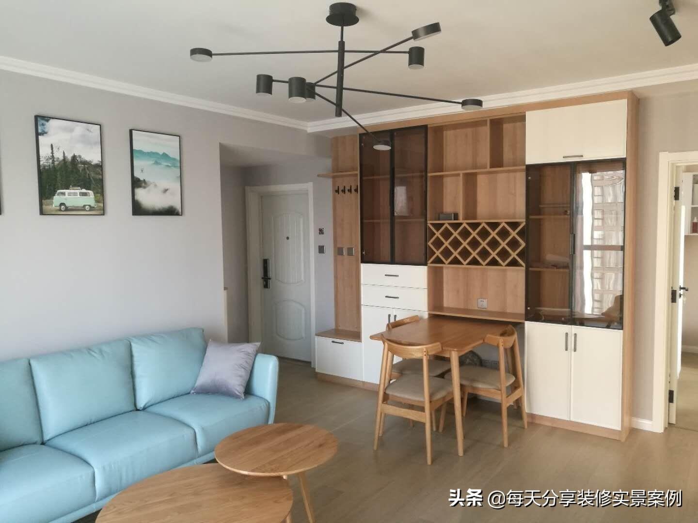 客厅和餐厅隔断装修效果图 酒柜_客厅酒柜装修效果图_饭厅和客厅酒柜隔断图