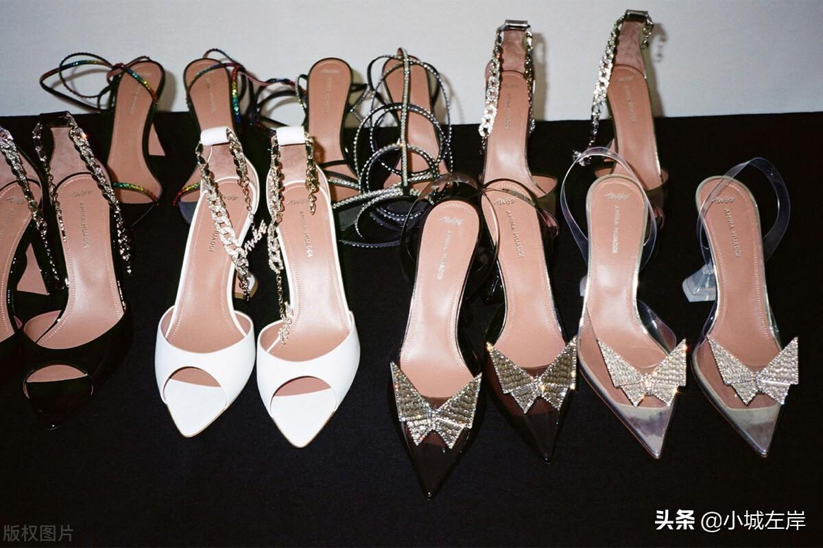 运动鞋店装修货架图_外贸童鞋店装修效果图_鞋店装修效果图