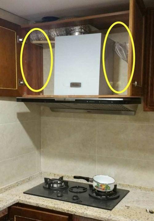 走入式衣柜装修效果图_走入式衣柜 设计_走入式衣柜移门