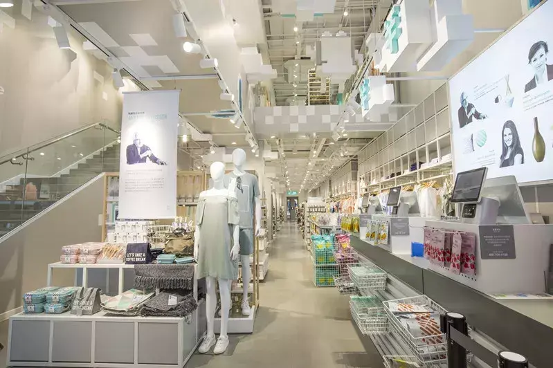 家具店装修效果图_彩妆店装修效果图片_复古银饰店装修效果