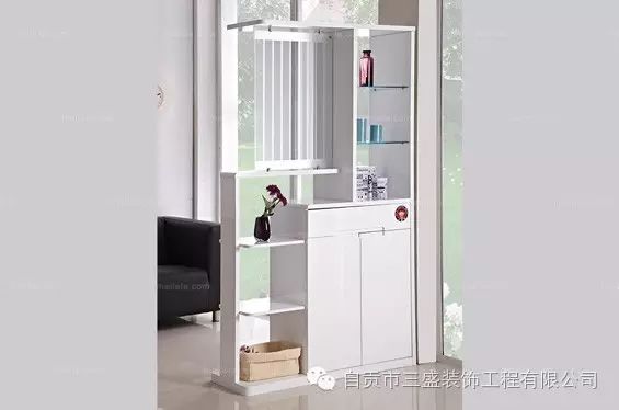 进门鞋柜装修效果图_进门客厅玄关鞋柜装修效果图_进门靠墙鞋柜效果图片