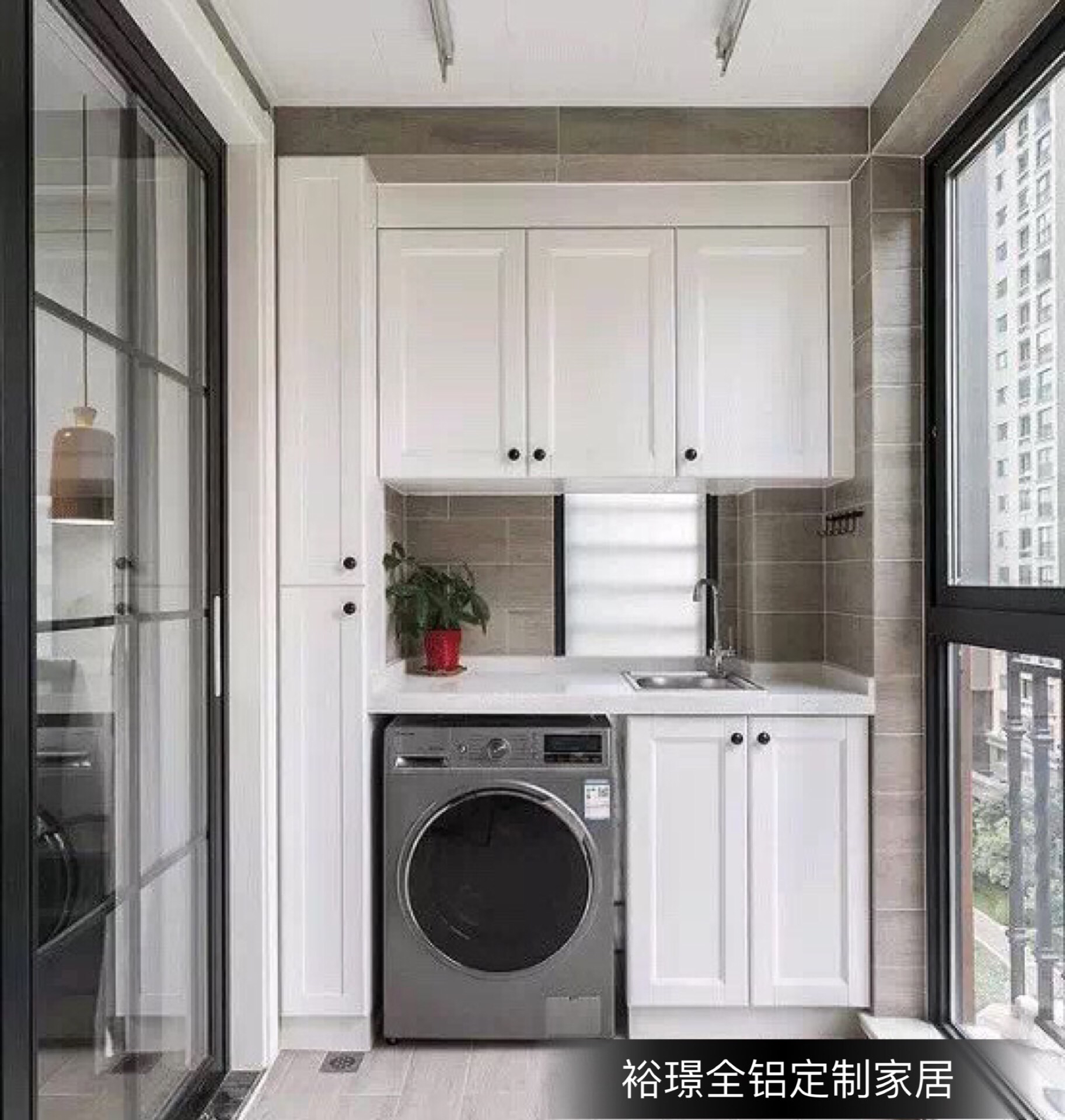 走廊吊顶灯箱效果_吊顶装修效果图 走廊_走廊吊顶装修效果图