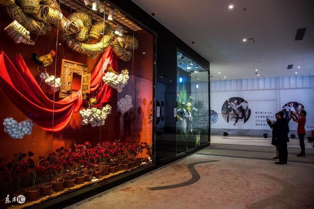 便利蜂(迎宾大道新城总部大厦店)_便利店装修_福清市宏路悠活便利店中庚店怎么样