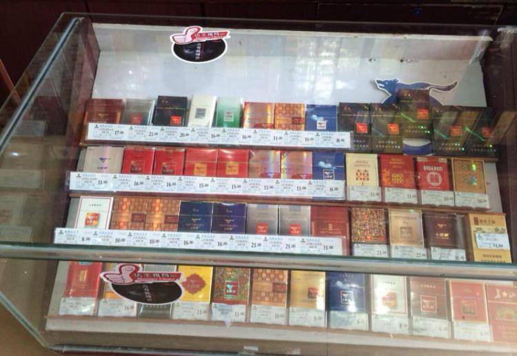 装修开工给红包还是烟_给装修师傅买什么烟_烟酒店装修
