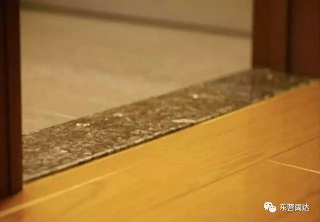 过门石铜钱怎么摆放图_过门石装修效果图_过门石下面硬币摆放图