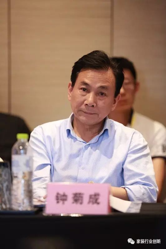 青岛装修设计_咖啡厅装修效果图 设计_上海装修展会春亭设计棒