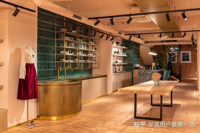风水有关系店面那个月不适合装修_男装店面灰白色调装修效果图_杭州店面装修