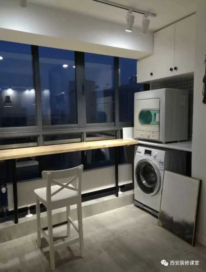 新中式休闲阳台装修效果图_生态木休闲小阳台装修效果图_休闲阳台装修效果图
