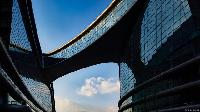 建筑资质新标准取消体育场地资质_自己装修需要提供装修资质_建筑装饰装修资质