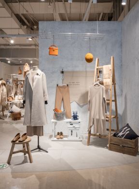 服装店面装修效果图大全 服装店面设计效果图